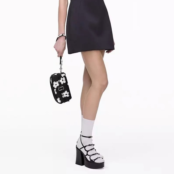 NWT! NEW! Marc Jacobs Clover Double J Daisy Convertible Shoulder Bag Black White - Picture 6 of 16